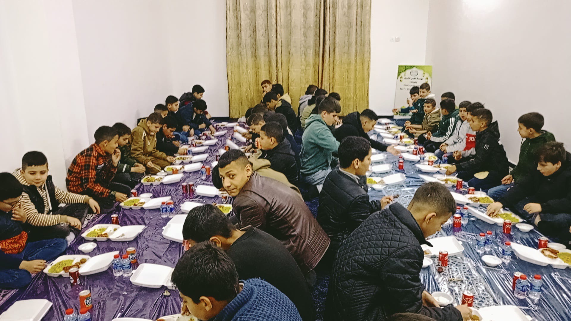Iftarproject koranschool in Jenin / Palestina. 